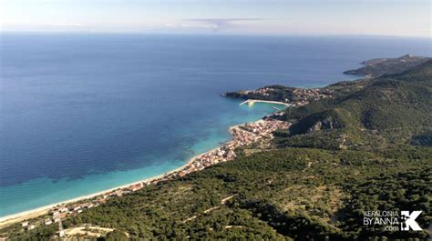 Poros besimylinčios patinkančią pozą