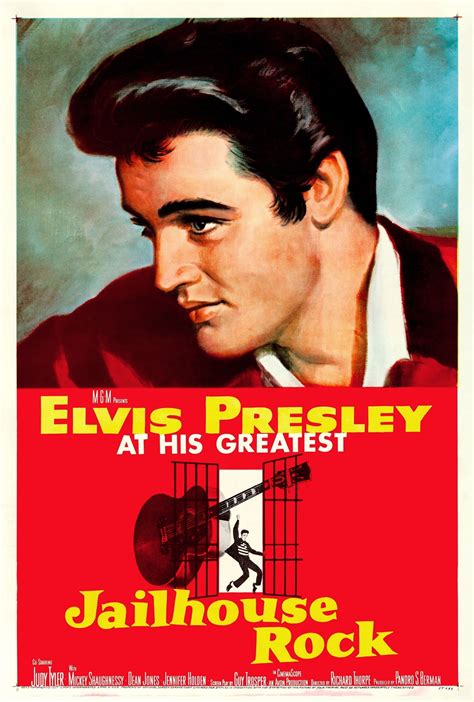 Elvis Presley 1957 m. reklaminėje nuotraukoje filmo „Jailhouse Rock“
