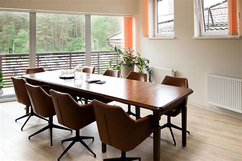 Diskusijų ir konferencijų salė