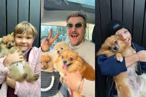 šeimos nariai iš vienkartinių šaukštų