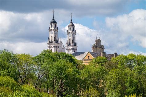 Darželio pastato nuotrauka