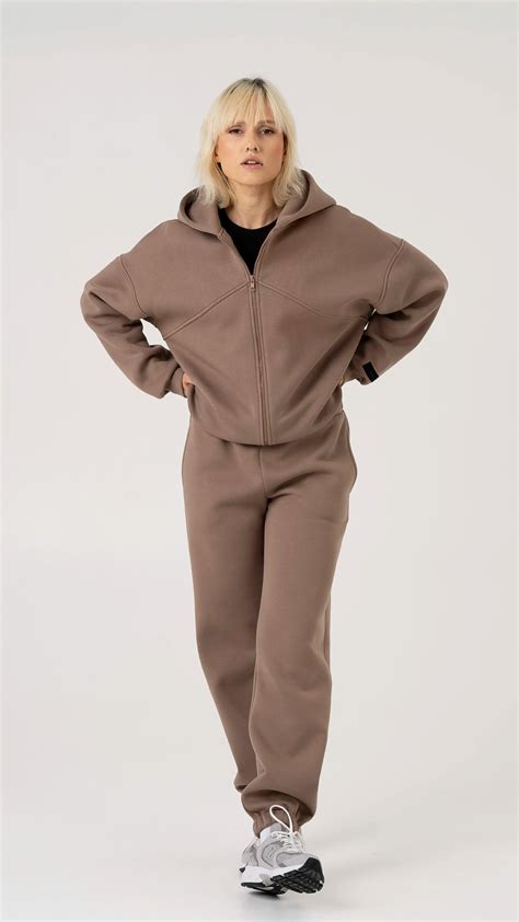 vaikų firminiai treningai