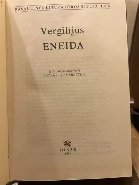Vergilijus rašo Eneidą