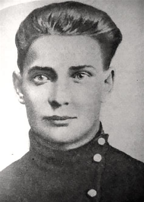 Julius Janonis portretas