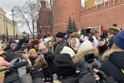 Archyvinė nuotrauka: moterys per demonstraciją