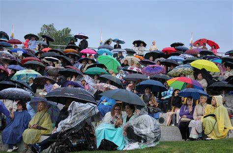 Žmonės, švenčiantys gimtadienį