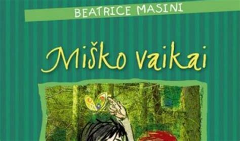 vaikai žygiuoja miško taku