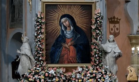 Apreiškimo scena dailėje: Mergelė Marija, Juozapas ir angelas