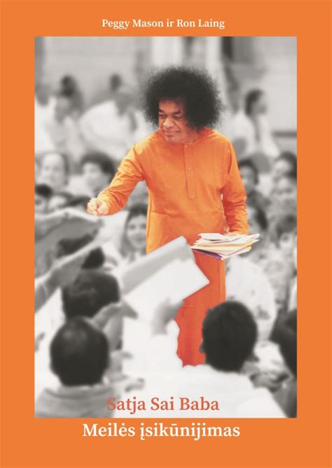 Satja Sai Baba su oranžine skraiste