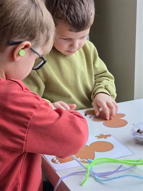 Ikimokyklinio amžiaus vaikai žaidimų terapijoje