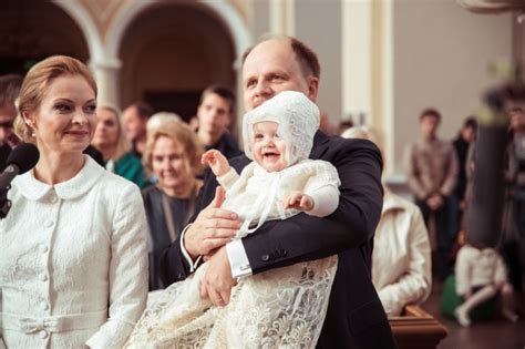 Krikštynų šventės akimirka