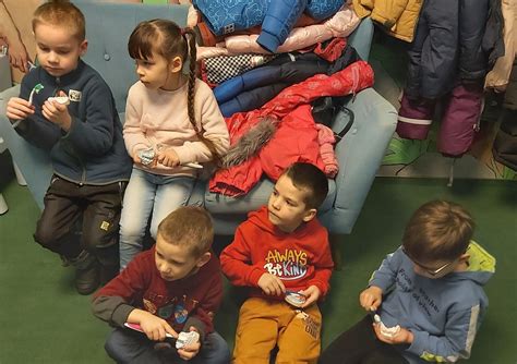 Vaikai dalyvauja gerumo akcijoje