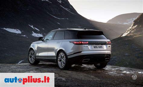 Vaizdas su automobiliu Range Rover
