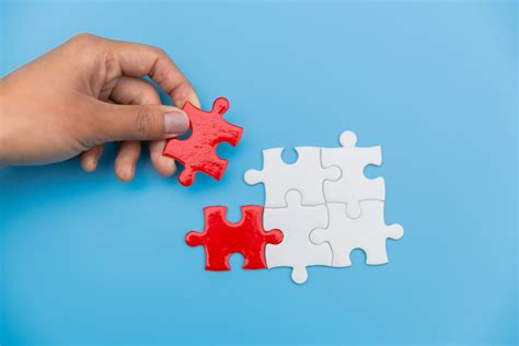 Dėlionės detalių sujungimas