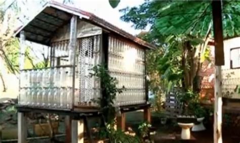 Namukas iš plastiko butelių