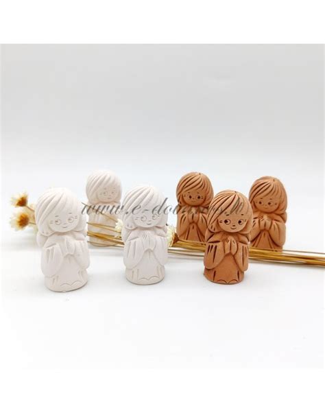 Rankų darbo keramikinė širdelė su angeliuku