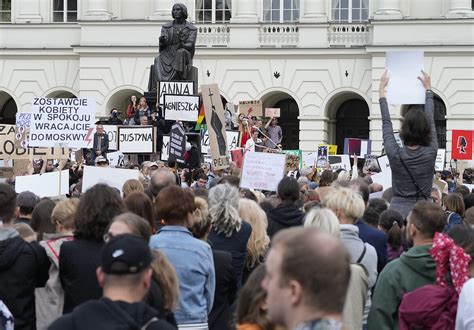 Žmonės protestuoja prieš abortų draudimą JAV