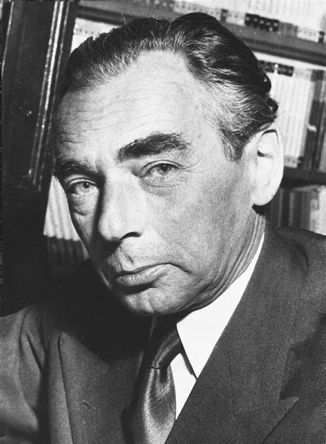 Erich Kastner portretas