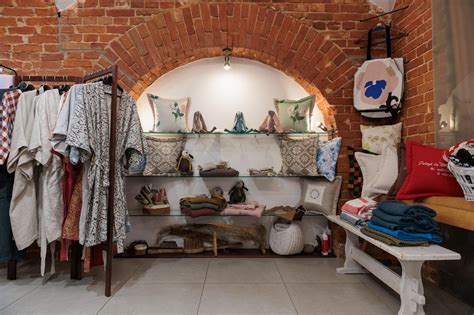 Lietuviškų rankų darbo gaminių vaikams asortimentas