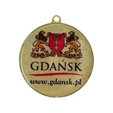 Vaikas su spalvota lavinamąja kortele