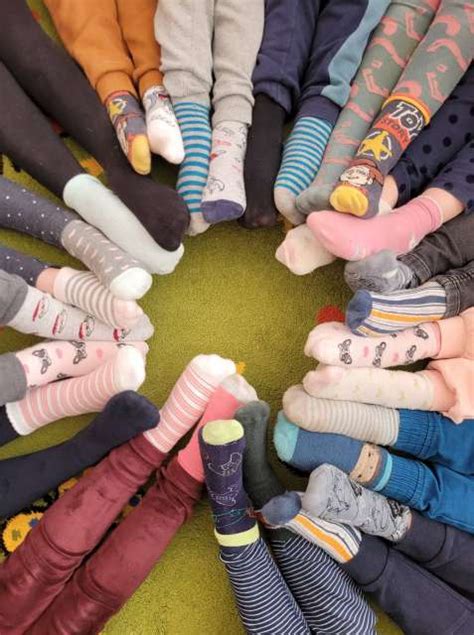 Vaiko kojinių iš skirtingų medžiagų