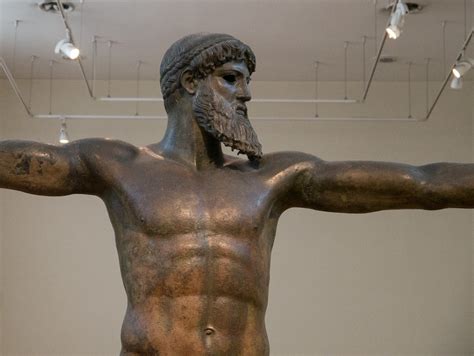 Dievo Elo statula (1400-1200 m. pr. Kr., bronza, auksavimas, rasta Megide)