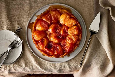 Prancūziškas desertas Tarte Tatin
