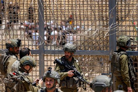 Izraelio karių patruliavimas