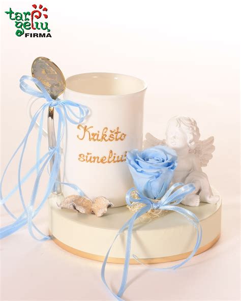 Krikštynų dovanos ir simboliai