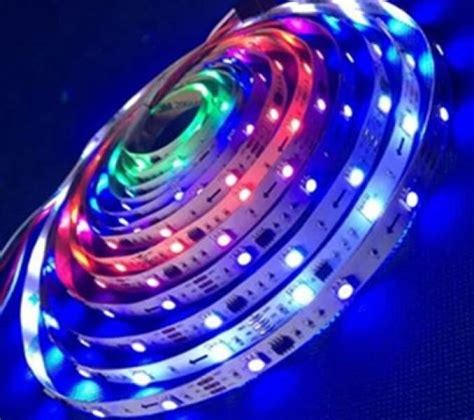 LED juostelės tvirtinimo prie pagrindo pavyzdys