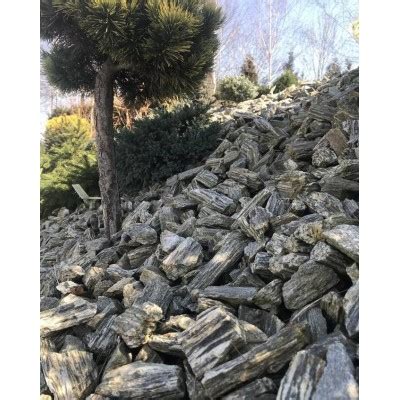 Dekoratyvinė skalda sodo takeliams