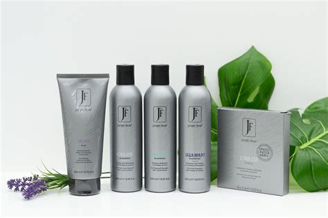 plaukų priežiūros priemonės