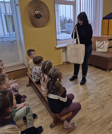 vaikų darželis su pritaikytu įėjimu neįgaliems