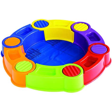 Įvairių dydžių ir formų smėlio dėžės