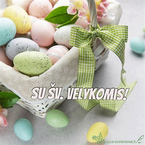 Velykinis medelis su papuošimais