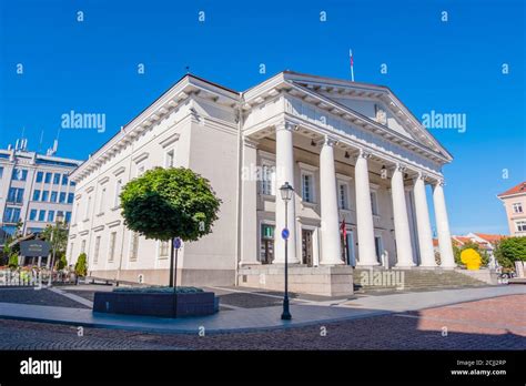Vilniaus rotušės aikštė