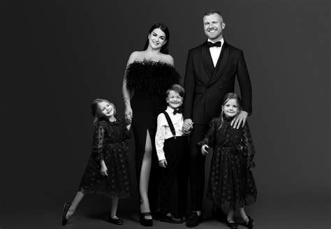 Simona Lipnė ir Mindaugas Lipnius su trynukais