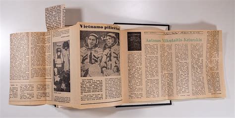 Simbolinė sovietinės epochos kritika