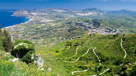 Sicilijos panorama su Etnos ugnikalniu