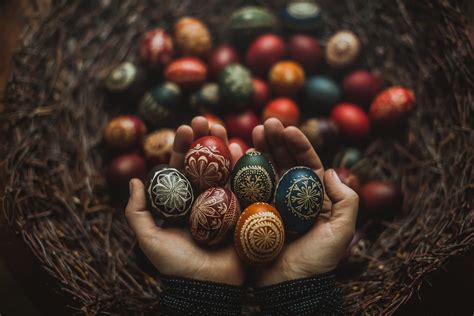 Velykų margučių marginimas