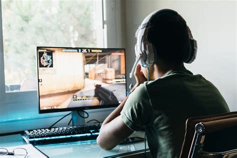 Schema, iliustruojanti internetinių žaidimų raidą