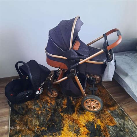 Vaikiškas vežimėlis su įvairiais priedais