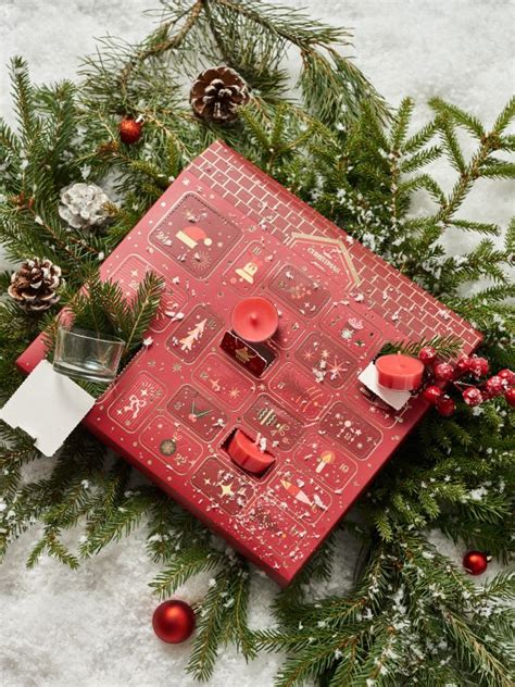 Kalendorius su Advento žvakėmis