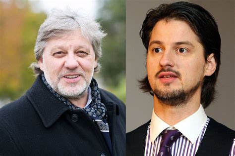 Džonas Malkovičius ir jaunieji aktoriai filmavimo aikštelėje