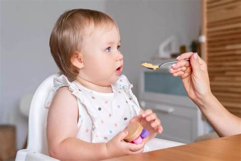 Laikotarpis, kada įvesti skirtingus maisto produktus į kūdikio mitybą