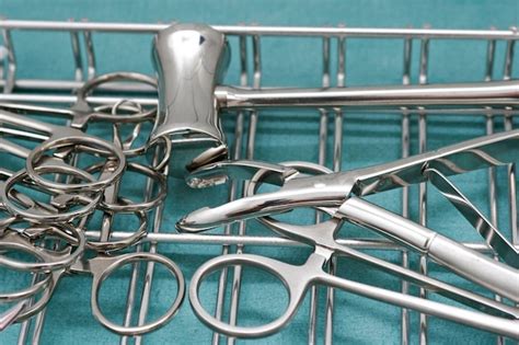 Chirurginis instrumentas, naudojamas abortui