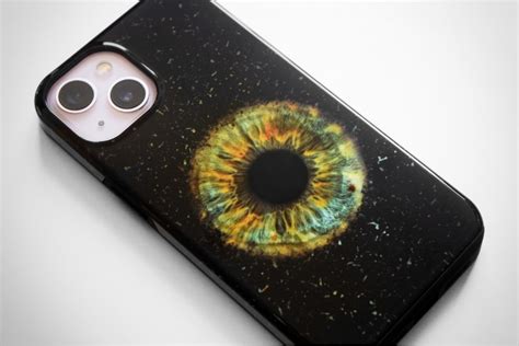 Nuotrauka, iliustruojanti laišką su grasinimu