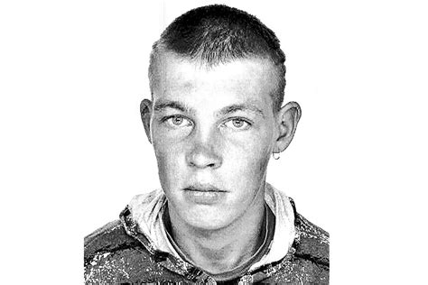 Vyras atlieka spermatozoidų tyrimą