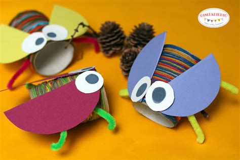 Vaikų Helovino darbeliai: mumija iš juostos, akmeninės akys, monstrų kaukės, vaiduokliai, šikšnosparniai