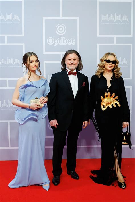 Urtė Magdalena Bosaitė su tėvais